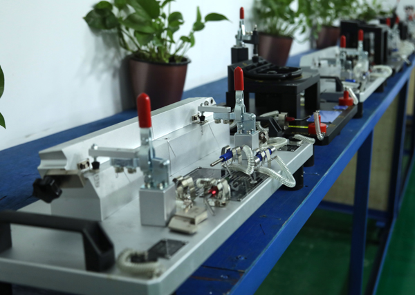 Plastic Checking Fixture45
