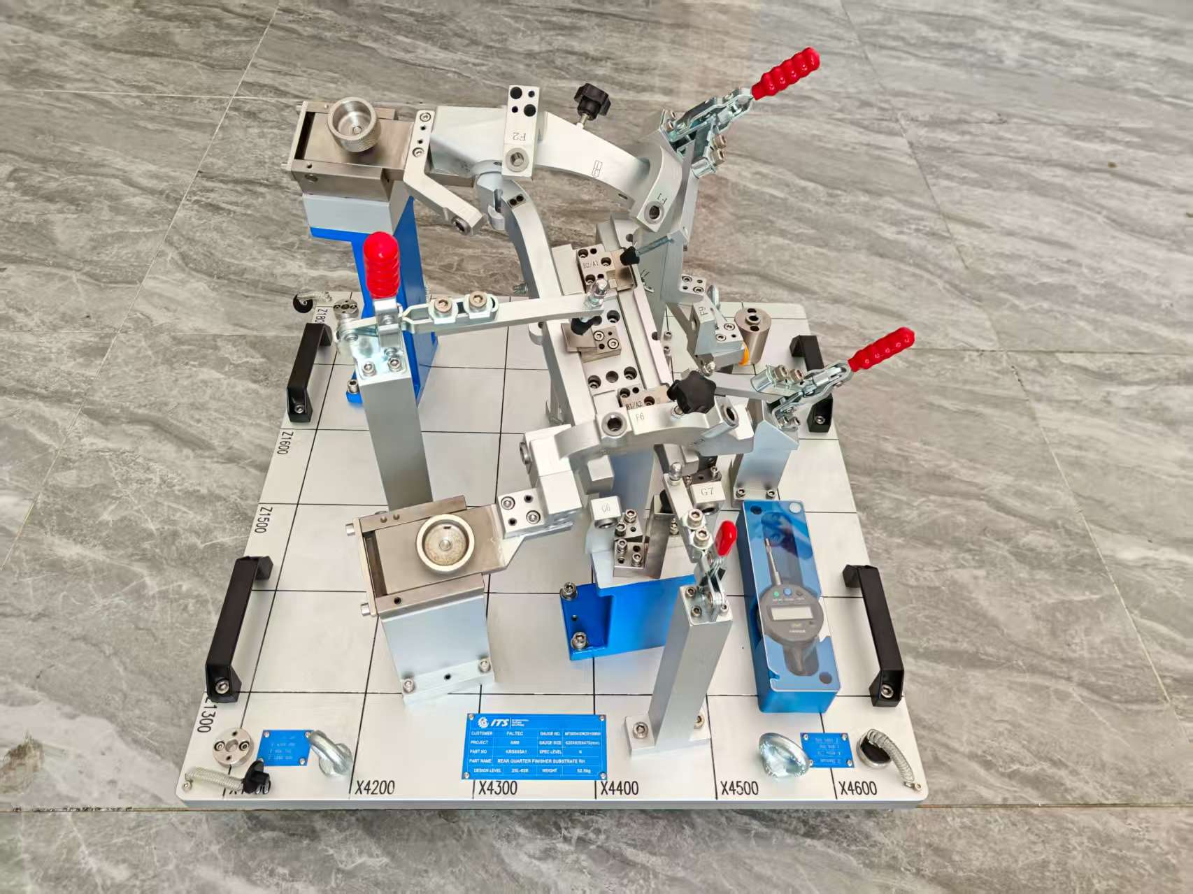 阿斯顿·马丁-202506